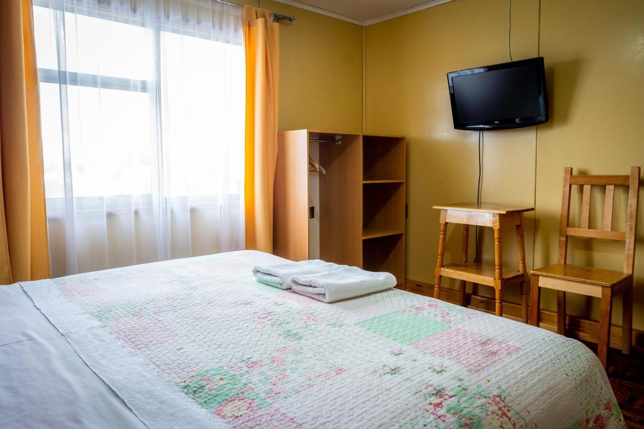 לינה וארוחת בוקר פורטו נטאלס Casa Lucy מראה חיצוני תמונה